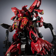 お値段約20万円、重量約12kgの「サザビー」特大フィギュア、秋葉原で抽選販売開始！ただし「店頭受け取りのみ」というシビアな条件付き