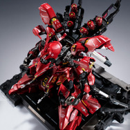 お値段約20万円、重量約12kgの「サザビー」特大フィギュア、秋葉原で抽選販売開始！ただし「店頭受け取りのみ」というシビアな条件付き