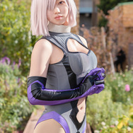 マシュ・キリエライト『Fate/Grand Order』／モデル：ねお、撮影：tama