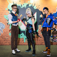 チェンバー／きょへ（Twitter：@cos_khy）、ジェット／ろむ（Twitter：@Tngchkecchap）、ヨル／ももももも（Twitter：@momomomomo_ki88）、撮影：乃木章