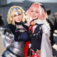 ジャンヌ・ダルク、アストルフォ『Fate/Apocrypha』／空条あまに（Twitter：@kujoamani）、凸守たかね（Twitter：@_taka_nene21）、撮影：乃木章