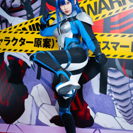 アヤノ『Engage Kiss/Engage Kill』／花宮いのり（Twitter：@inori_0118）、撮影：乃木章