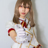 アドマイヤベガ『ウマ娘 プリティーダービー』／モデル：栗原アル、撮影：乃木章