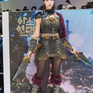 『アスダル年代記』／撮影：乃木章