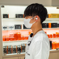 胡桃やアルハイゼン、ヨォーヨらがお出迎え！店内に隠れたパイモンシール探しも楽しめる「パイモンみっけ！原神×Sony Store」開催