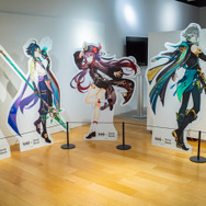 胡桃やアルハイゼン、ヨォーヨらがお出迎え！店内に隠れたパイモンシール探しも楽しめる「パイモンみっけ！原神×Sony Store」開催