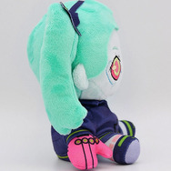 「サイバーパンク エッジランナーズ」のレベッカが手乗りサイズのぬいぐるみに！