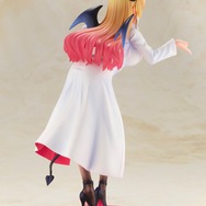 “大人のお姉さん”の魅力むんむん！目のやり場に困る「ホロライブ」“癒月ちょこ先生”フィギュア登場