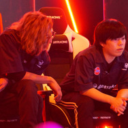 『ストリートファイターV』公式プロリーグ、グランドファイナルがついに決着！現地写真満載のダイジェスト