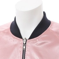 『星のカービィ』歴代シリーズをイメージしたアイテムが登場！カービィが大集合したブルゾンや、『夢の泉の物語』デザインの腕時計など