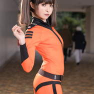 コスプレ】ピチッとした艦内服のプロポーションが美しい コスプレ】ピチッとした艦内服のプロポーションが美しい