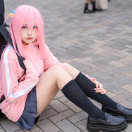 後藤ひとり『ぼっち・ざ・ろっく！』／しゅまる（@shu_maru12）、撮影：tama