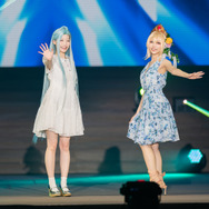 ルリア/跳兎(Twitter@toto_ototo)、エウロペ/えい梨(Twitter@kaorokuri)、撮影:乃木章(Twitter@Osefly)