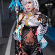 申鶴『原神』／ひよっこ（@piyo_hiyokko）、撮影：tama