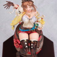 ムチムチの太ももまで完全再現!シリーズ25周年記念の「ライザ」フィギュア、予約受付開始