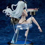 舌ペロな“小悪魔笑顔”にキュン!『アズレン』水着衣装の「プリンツ・オイゲン」フィギュア再販、予約受付中