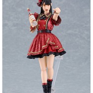 上坂すみれさんが、声優初のfigma化！本人を全身スキャン、「台本」「酒瓶」等の付属パーツで多彩なアクションを徹底再現