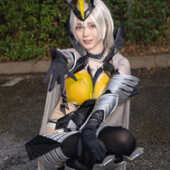 天体制圧最終兵器ゼットン(擬人化)『シン・ウルトラマン』/もころす(@mokorosu)、撮影:tama