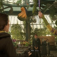 歴代ホグワーツ教授で一番かわいい！？『ホグワーツ・レガシー』“ゆるふわ魔女”に生徒たちがぞっこん