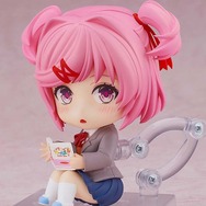 『ドキドキ文芸部！』の「ナツキ」ねんどろいど予約受付開始―可愛い笑顔で飾る？それとも…