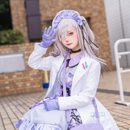 健屋花那「にじさんじ」／えびせんべい（@ebisen_bei_kosu、撮影：tama