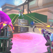 VRシューター『X8（エックスエイト）』特殊能力と銃器の二刀流で華麗に活躍……のはずが、没入感高すぎて挙動不審！【プレイレポ】