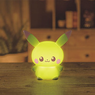 「ポケピース ぷにキュンライト ピカチュウ」4月下旬に発売―“ぷにぷに”と可愛がれば、光り方も変わる！