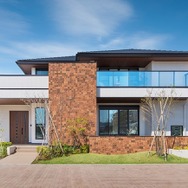 「AKRacing」のオフィスチェアを住宅展示場で体験!在宅ワークやeスポーツの普及とともに、需要が拡大