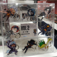 「インフォレンズ ギークショップ」が3月17日「池袋パルコ」にオープン！『Apex Legends』“金ネッシー”ぬいぐるみなど人気タイトルのグッズが新登場