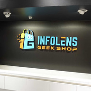 「インフォレンズ ギークショップ」が3月17日「池袋パルコ」にオープン！『Apex Legends』“金ネッシー”ぬいぐるみなど人気タイトルのグッズが新登場