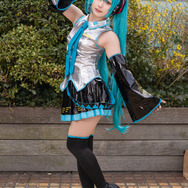 初音ミク「VOCALOID」/ちくりんことら(@TIKURIN_KOTORA)、撮影:tama