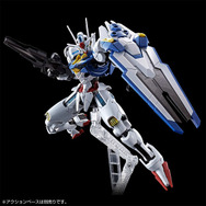 『水星の魔女』新作ガンプラ「HG 1/144 ガンダムエアリアル パーメットスコア・シックス」登場!青く輝く姿を立体化、ロゴ入りの専用台座も付属