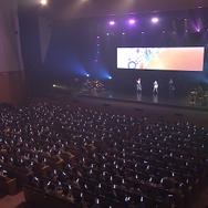 「音楽の力で演者とリスナーが繋がれた」―にじさんじ発の歌姫ユニットNornis「Nornis 1st LIVE -Transparent Blue-」ライブレポート