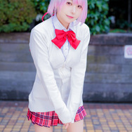 コスプレ】「にじさんじ」椎名唯華、お化けポージングがめっちゃ