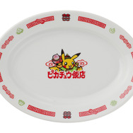 ポケモンが働く食堂「ピカチュウ飯店」のイメージグッズが5月3日・26日に登場！八角皿やレトログラス、お店の制服まで！