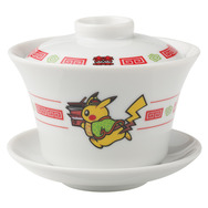ポケモンが働く食堂「ピカチュウ飯店」のイメージグッズが5月3日・26日に登場！八角皿やレトログラス、お店の制服まで！