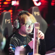 『VALORANT』DFMのReita選手、韓国の理髪店でとんでもない髪型にされてしまう