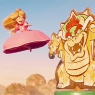 映画『スーパーマリオ』最新映像で「ピーチ姫」のアクションが紹介！難関コースをノンストップで駆け抜けるお姫様