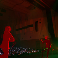 自身の5年間をマルチバースな世界へと描きなおした「叶 1st Concert『午前0時の向こう側』」ライブレポート