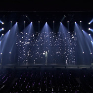 自身の5年間をマルチバースな世界へと描きなおした「叶 1st Concert『午前0時の向こう側』」ライブレポート