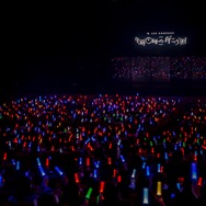 自身の5年間をマルチバースな世界へと描きなおした「叶 1st Concert『午前0時の向こう側』」ライブレポート