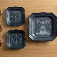 冒険の記憶が詰まった『キングダム ハーツ』インテリアグッズが受注開始！クッションカバー＆ラグや、ゴージャスな食器が展開