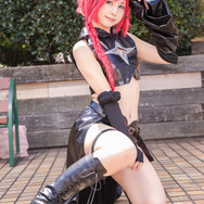 黒咲芽亜『ToLOVEる-ダークネス-』／くらる（@KRaR007）、撮影：tama