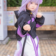 猫又おかゆ「ホロライブ」／胡桃沢あすな（@asuna_cos）、撮影：tama