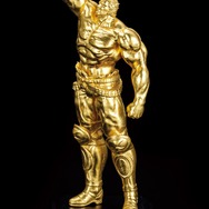約2,5m、金箔2,000枚を用いた黄金「ラオウ像」が眩い！日本橋高島屋の「大黄金展」で特別展示、お持ち帰り用（319万円）もあるよ