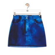 “脳がバグる”と話題呼んだアパレル「ピクセル」シリーズ販売開始！その姿はまるでゲーム画面