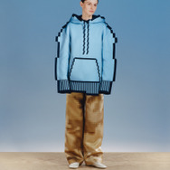 “脳がバグる”と話題呼んだアパレル「ピクセル」シリーズ販売開始！その姿はまるでゲーム画面