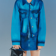 “脳がバグる”と話題呼んだアパレル「ピクセル」シリーズ販売開始！その姿はまるでゲーム画面