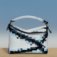 “脳がバグる”と話題呼んだアパレル「ピクセル」シリーズ販売開始！その姿はまるでゲーム画面