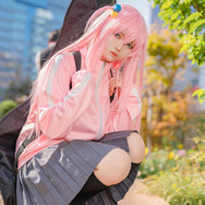 後藤ひとり「ぼっち・ざ・ろっく！」／鳴瀬ぷぷ（@__pu_pu__）、撮影：tama